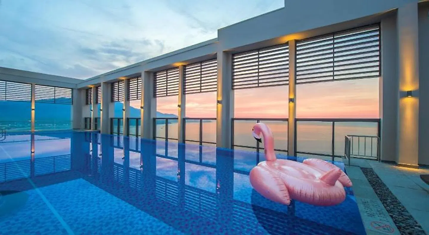 Four Points by Sheraton Danang OUTDOOR_POOL