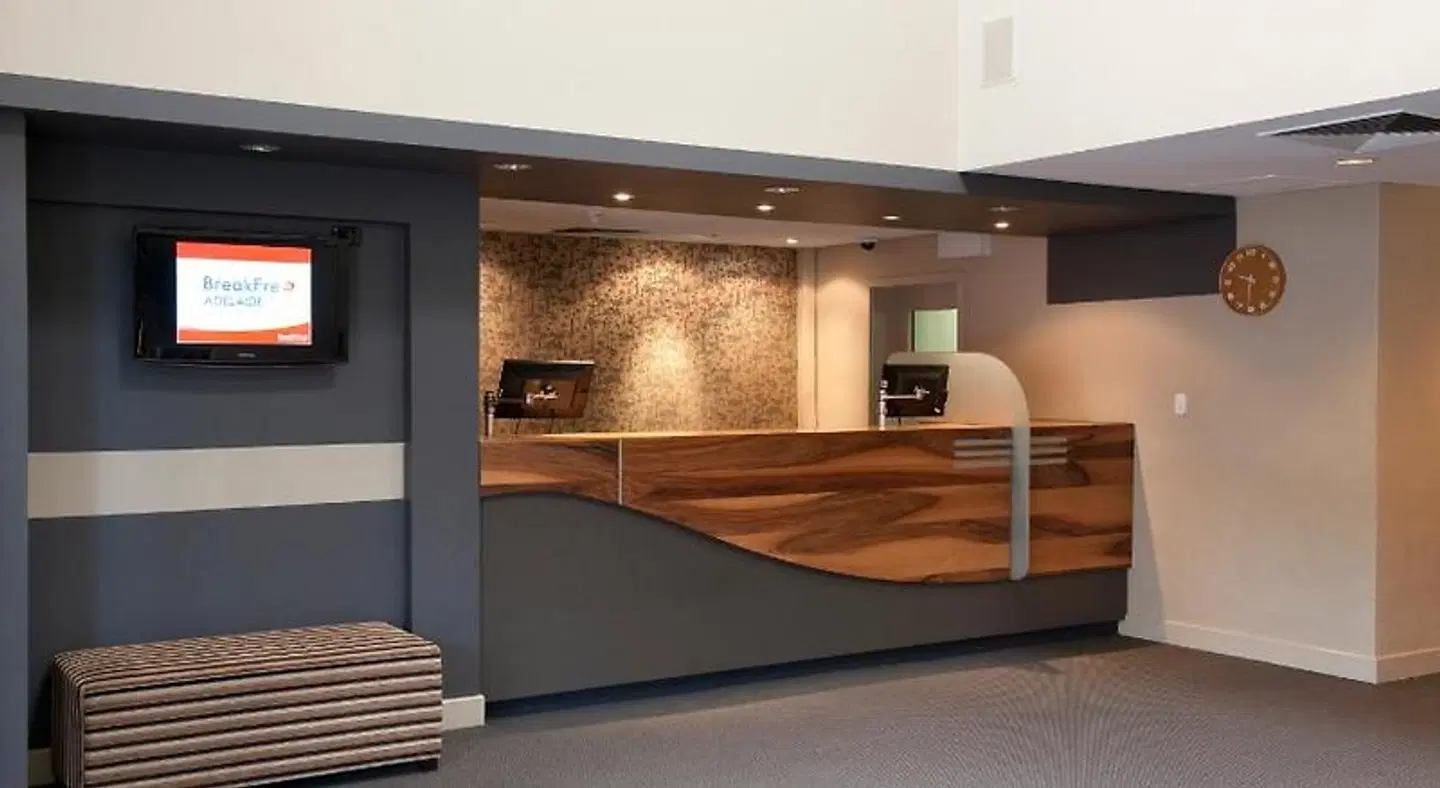 BreakFree Adelaide LOUNGE_LOBBY