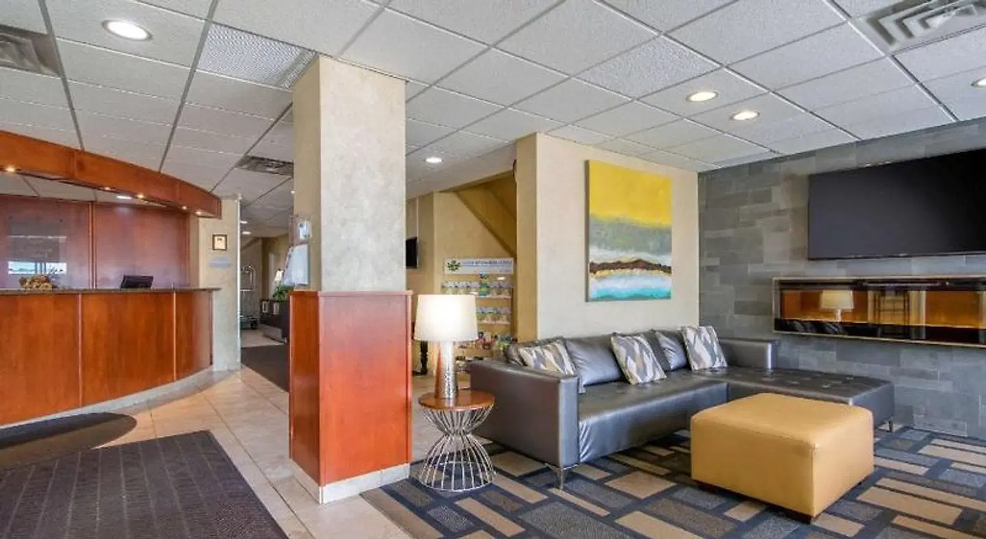 Clarion Hotel LOUNGE_LOBBY