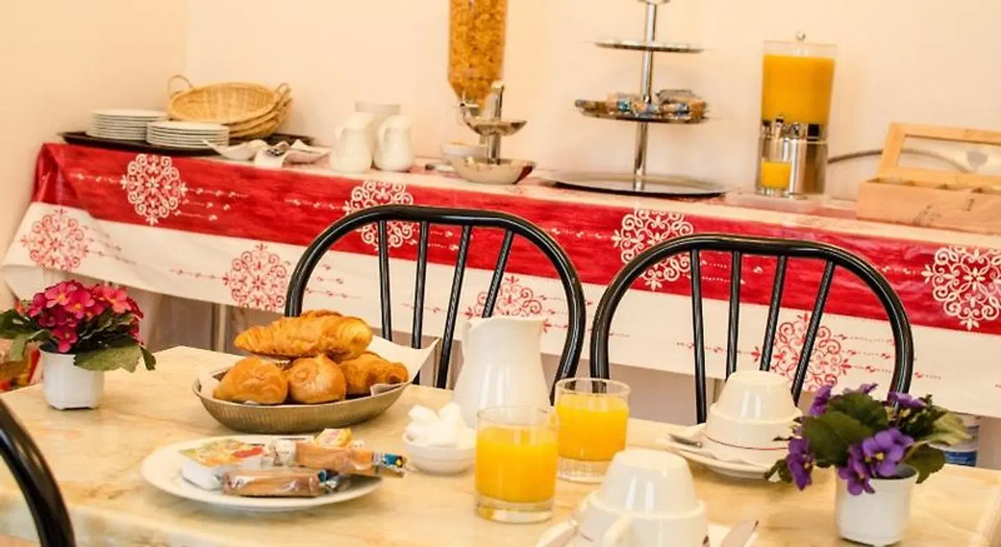 Paris Bruxelles Restaurant