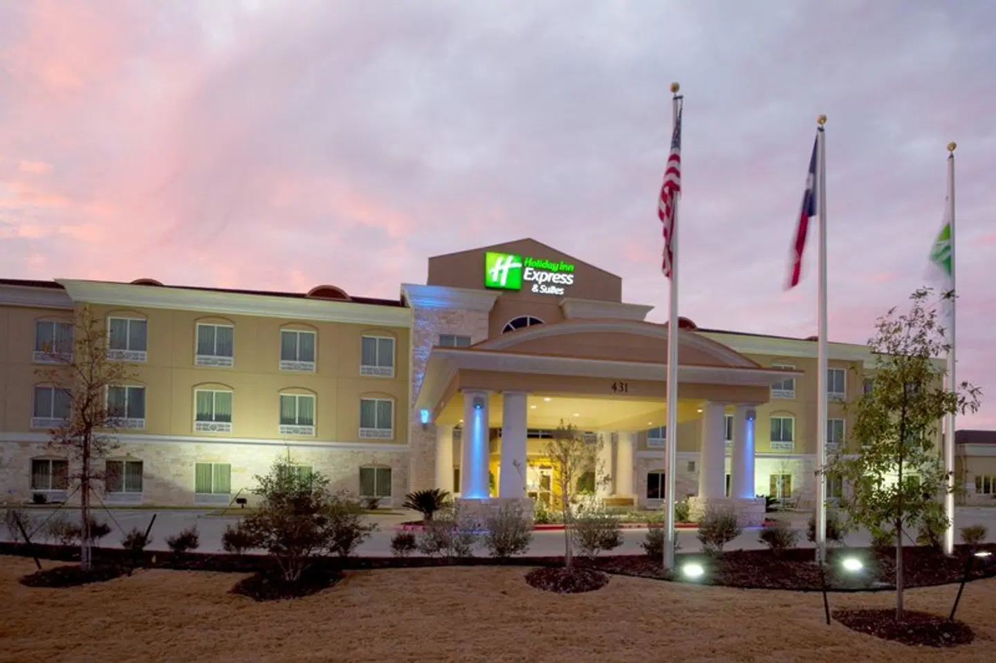 Holiday Inn Express & Suites Georgetown by IHG EXTERIOR