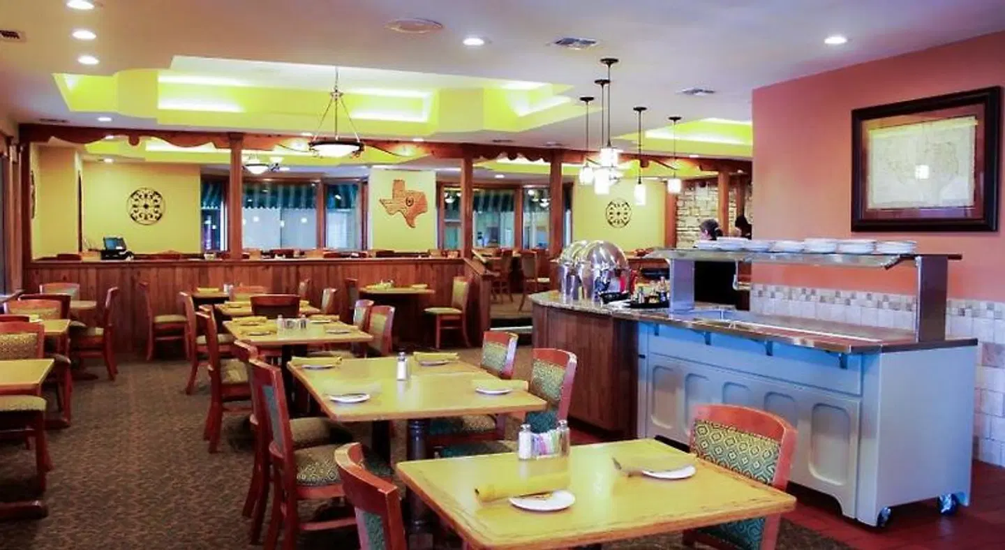 Inn of the Hills Hotel and Conference Center Restaurant