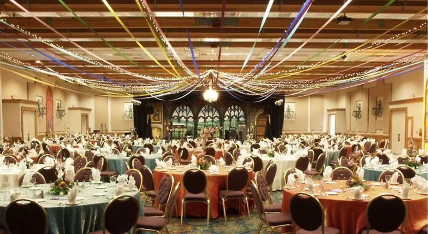 Inn of the Hills Hotel and Conference Center Restaurant
