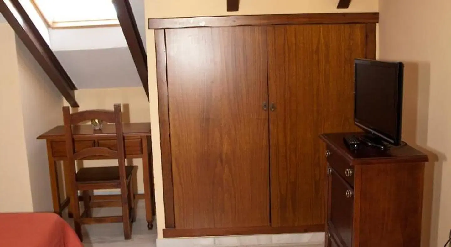 Hostal Niza ROOM_EXAMPLE