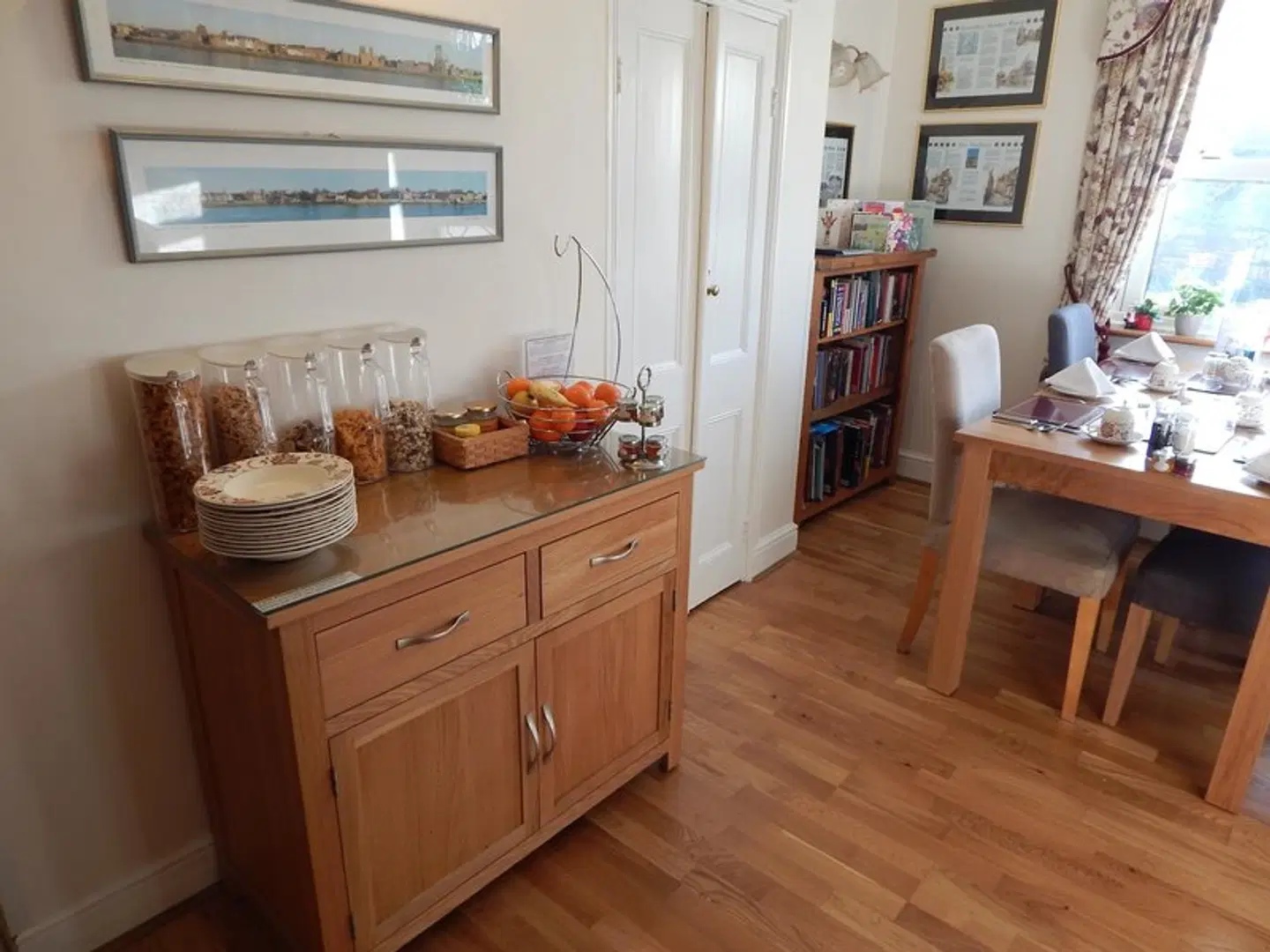 Fairlight Lodge ROOM_EXAMPLE