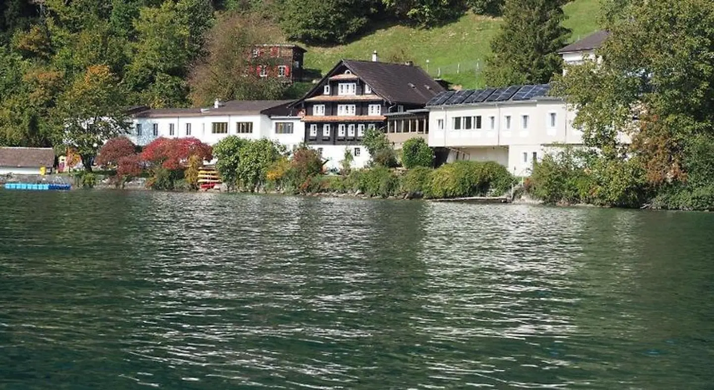 Rotschuo EXTERIOR