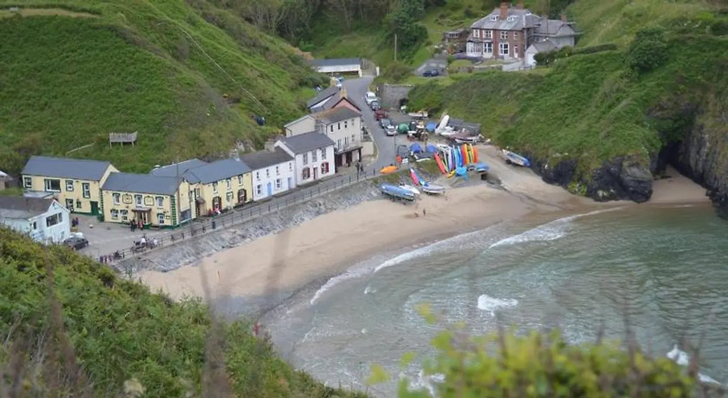 Troedyrhiw Bed & Breakfast EXTERIOR