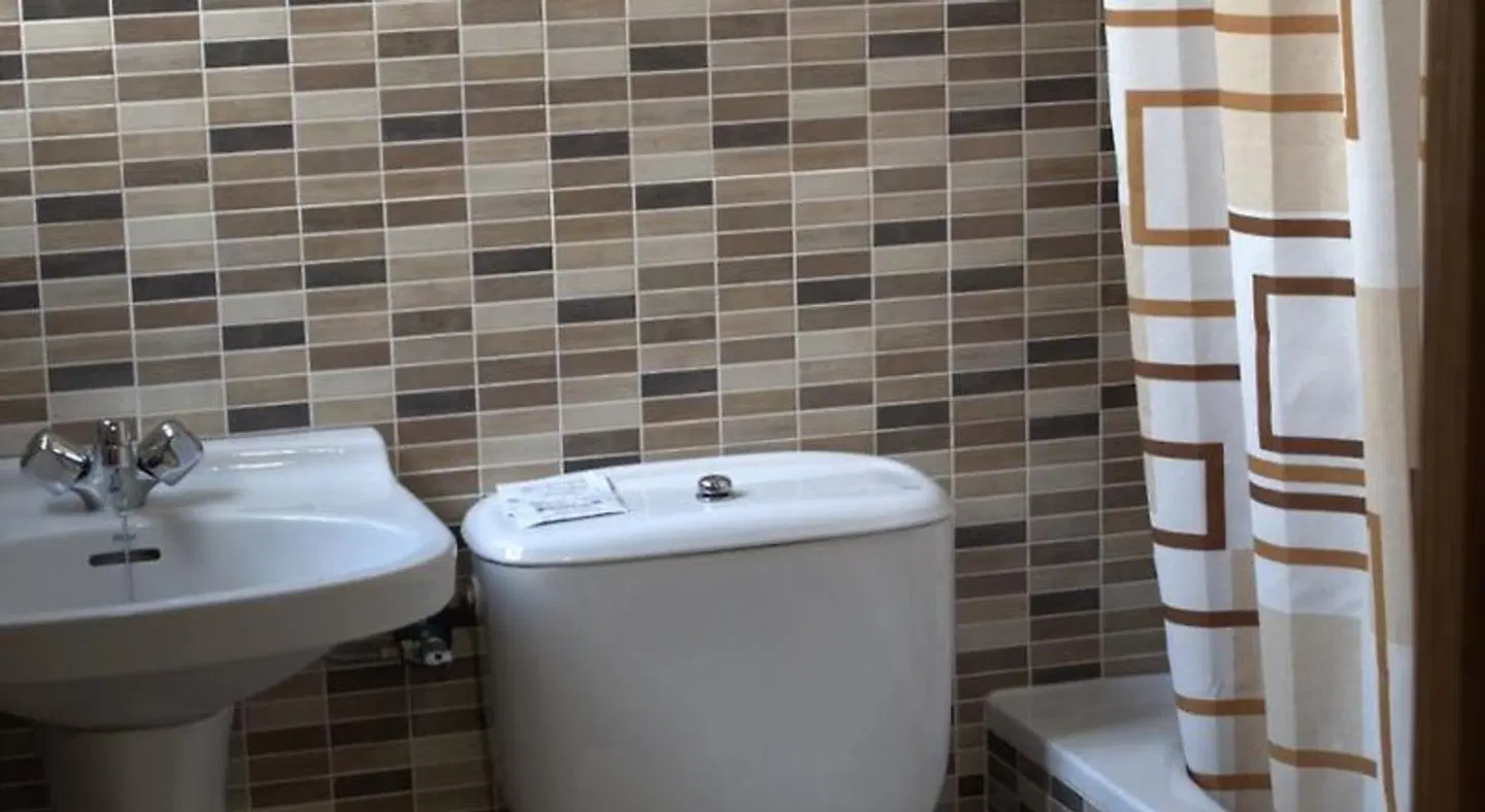 Hostal Residencia Casa Juan Badezimmer