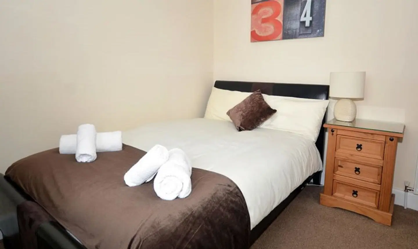 Varis House ROOM_EXAMPLE