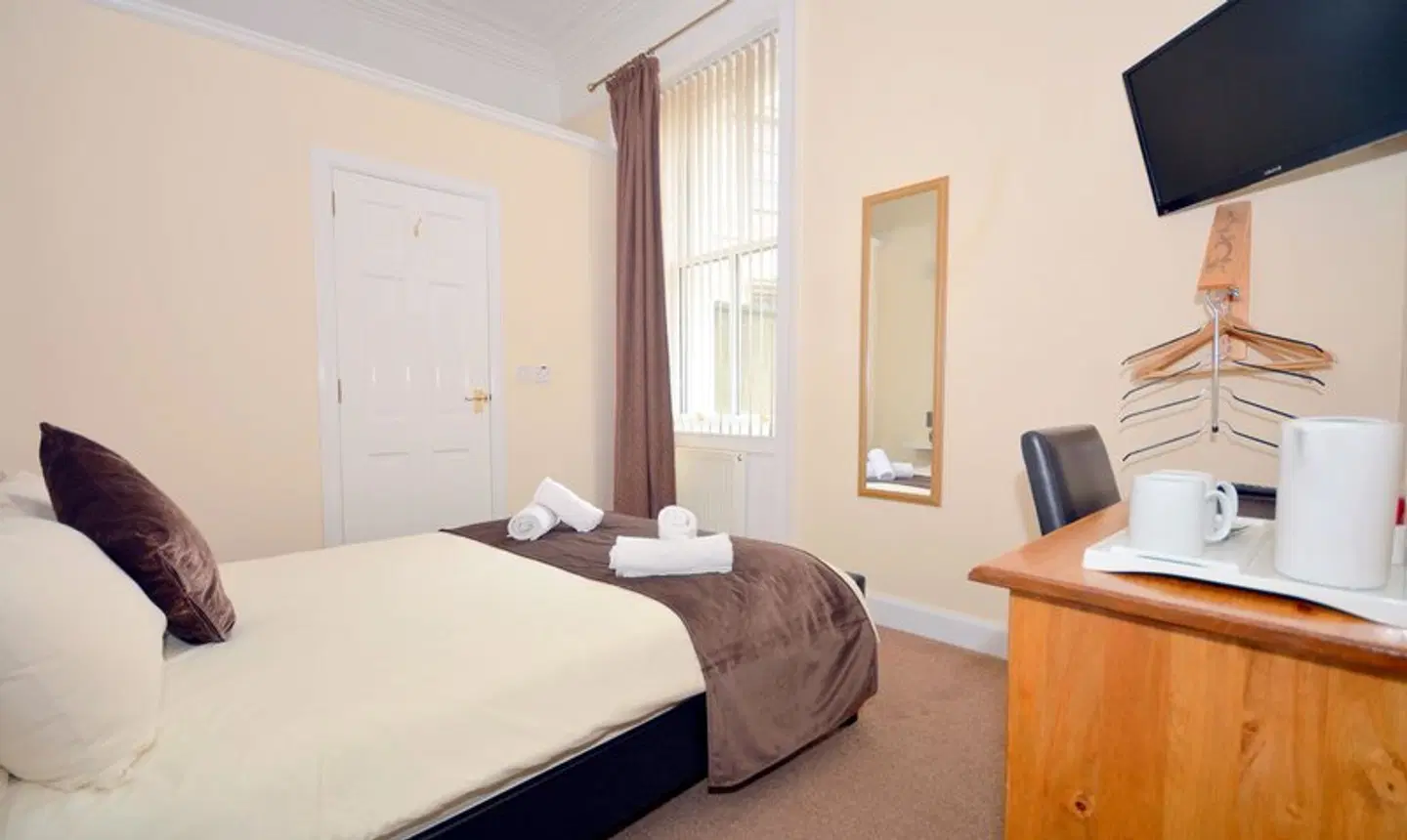 Varis House ROOM_EXAMPLE