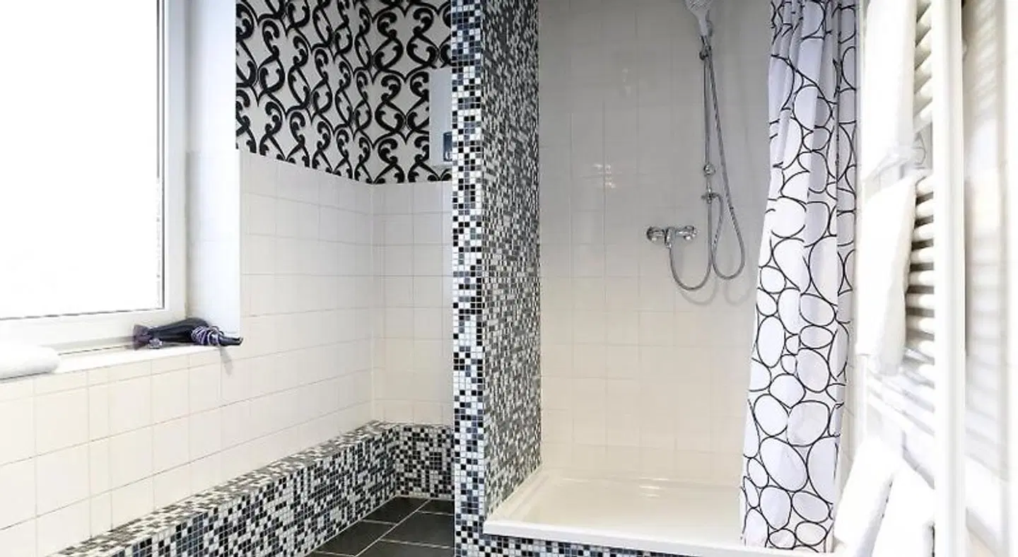 Suite-Apartment-Essen Badezimmer
