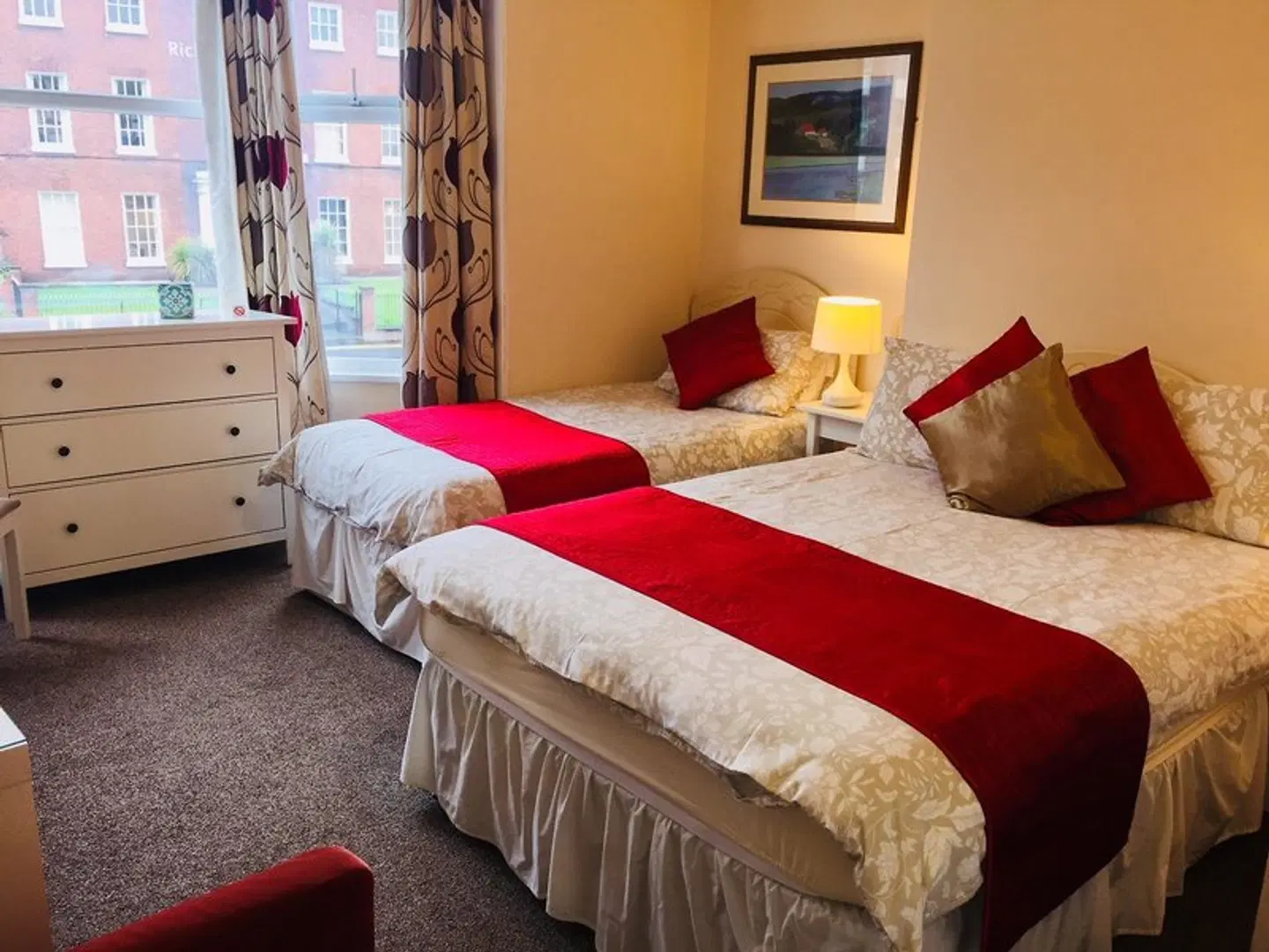Shrubbery Guest House ROOM_EXAMPLE