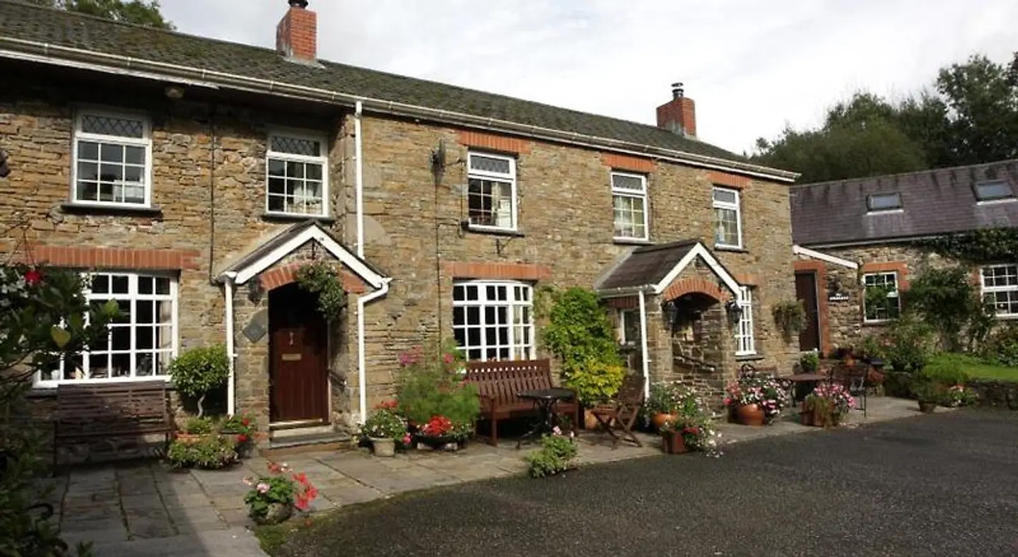 Fferm y Felin EXTERIOR