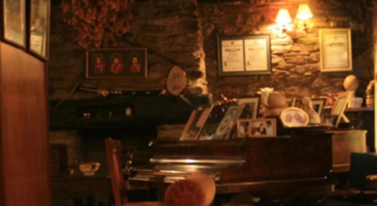 Fferm y Felin Bar
