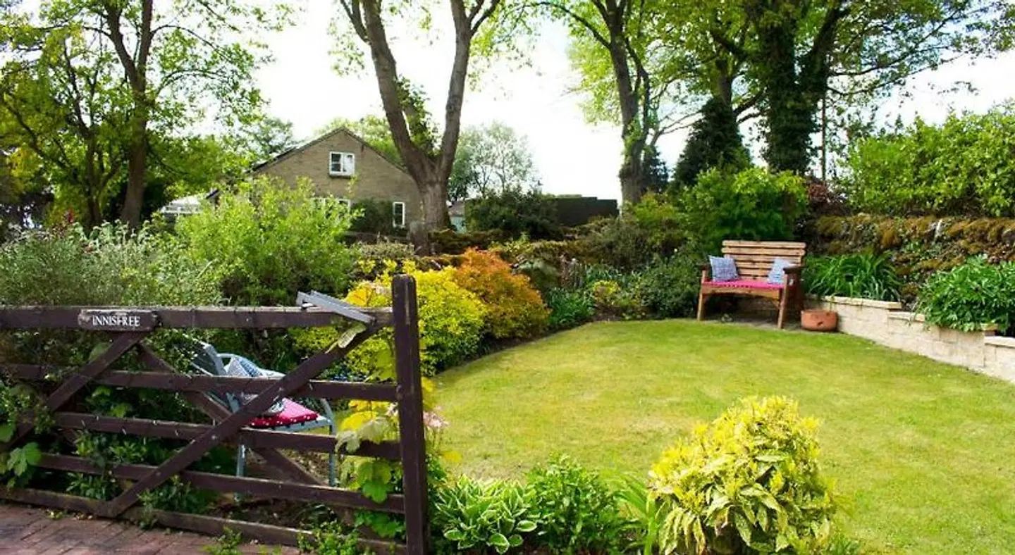 Innisfree Cottage Garten