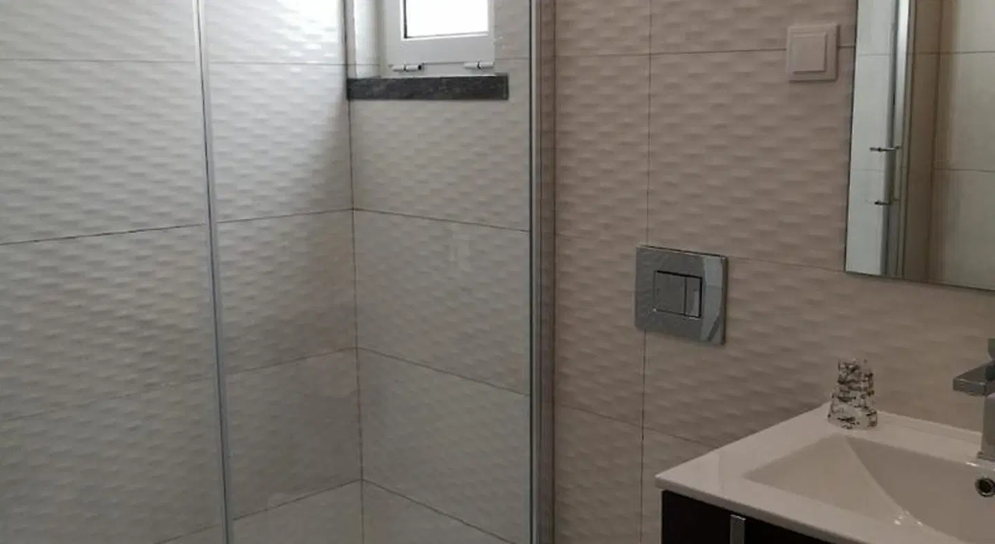 Guilhim Guest House Badezimmer
