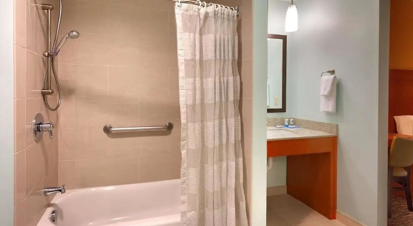 Hyatt House Salt Lake City/Sandy Badezimmer