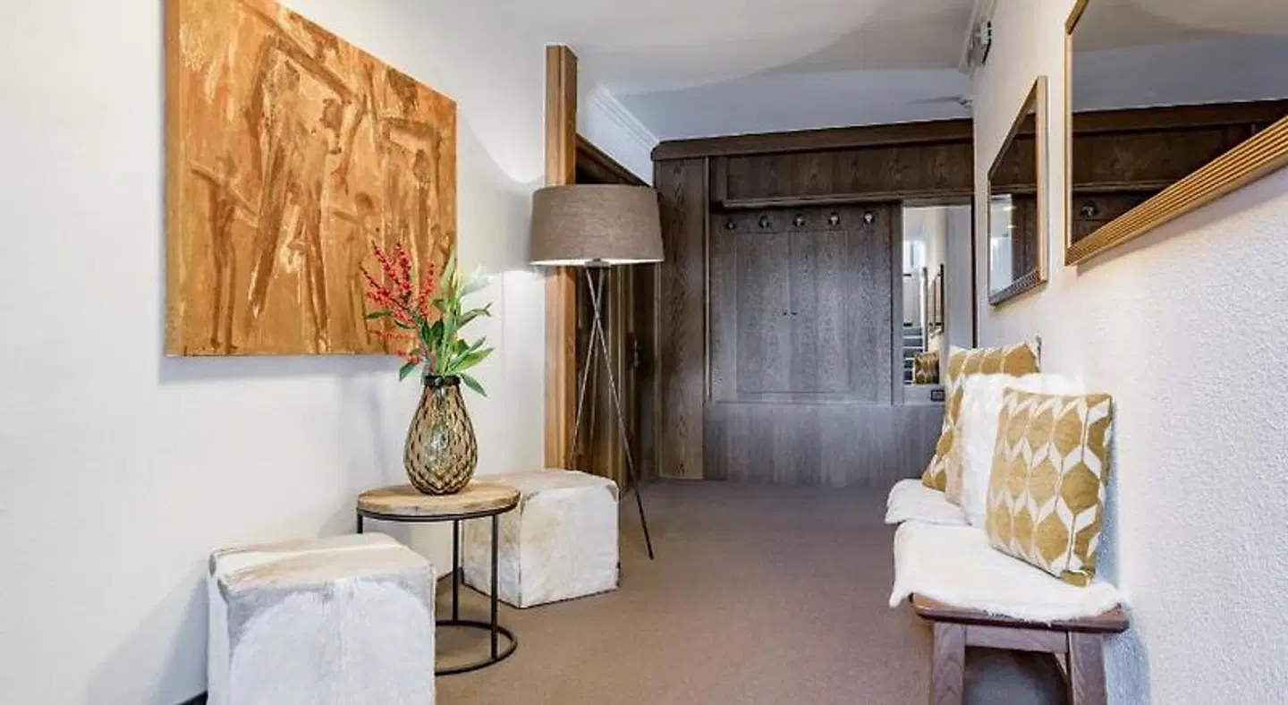 B&B Fender ROOM_EXAMPLE