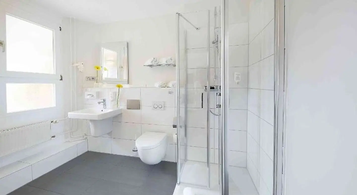 GHOTEL hotel & living Kiel Badezimmer