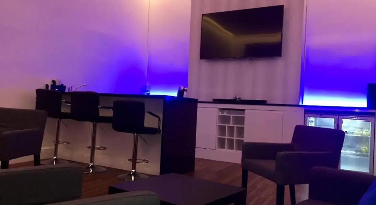 Marina Court Bar