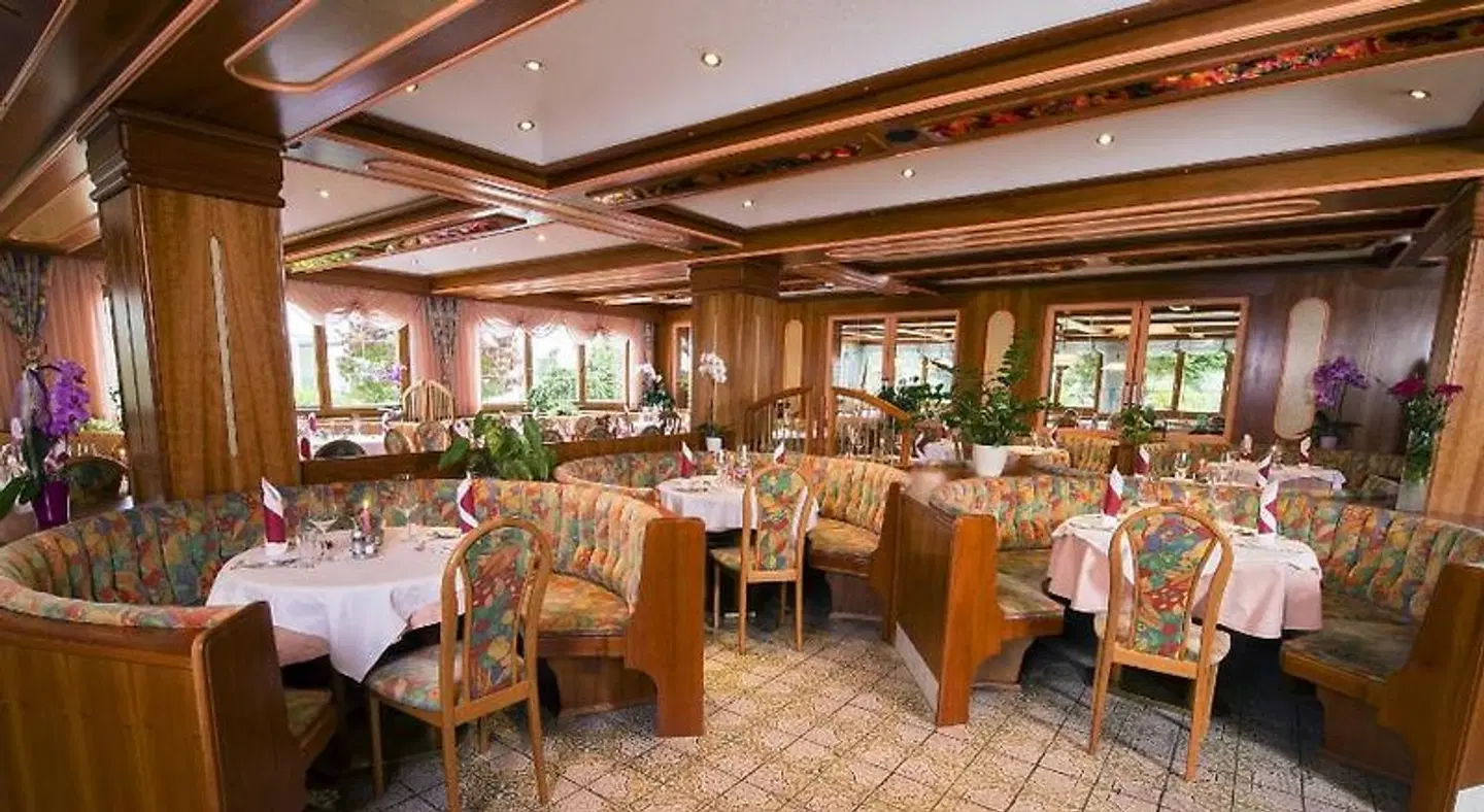 Golf-Tennis-Wellnesshotel Mori Restaurant