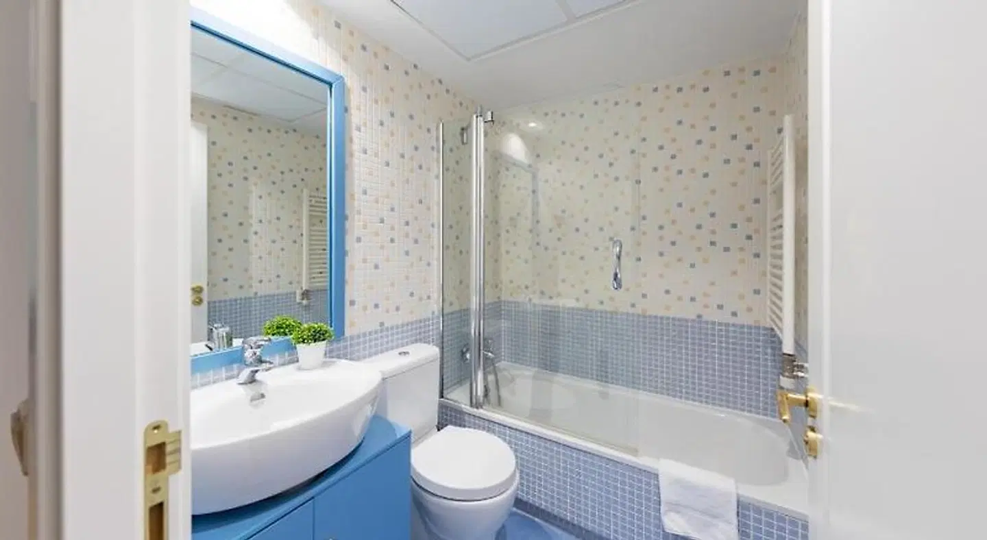 Roomspace Las Tablas - Grañón Badezimmer