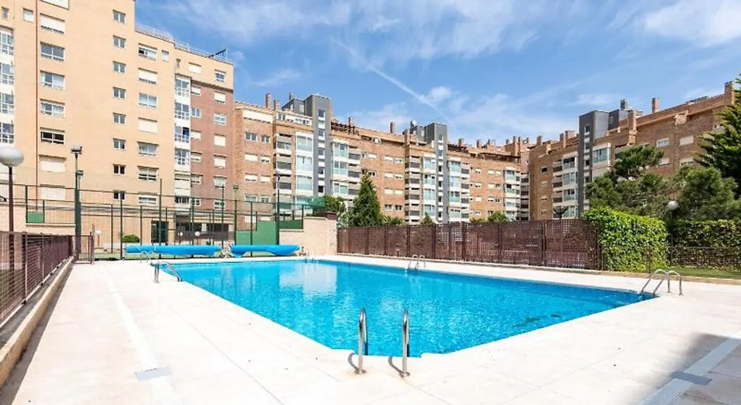 Roomspace Las Tablas - Grañón OUTDOOR_POOL