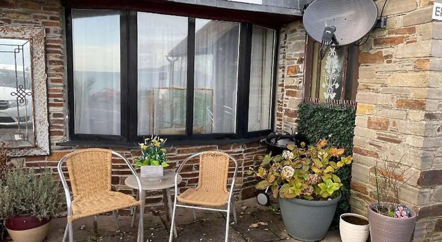 Sawyers Bed and Breakfast Restaurant