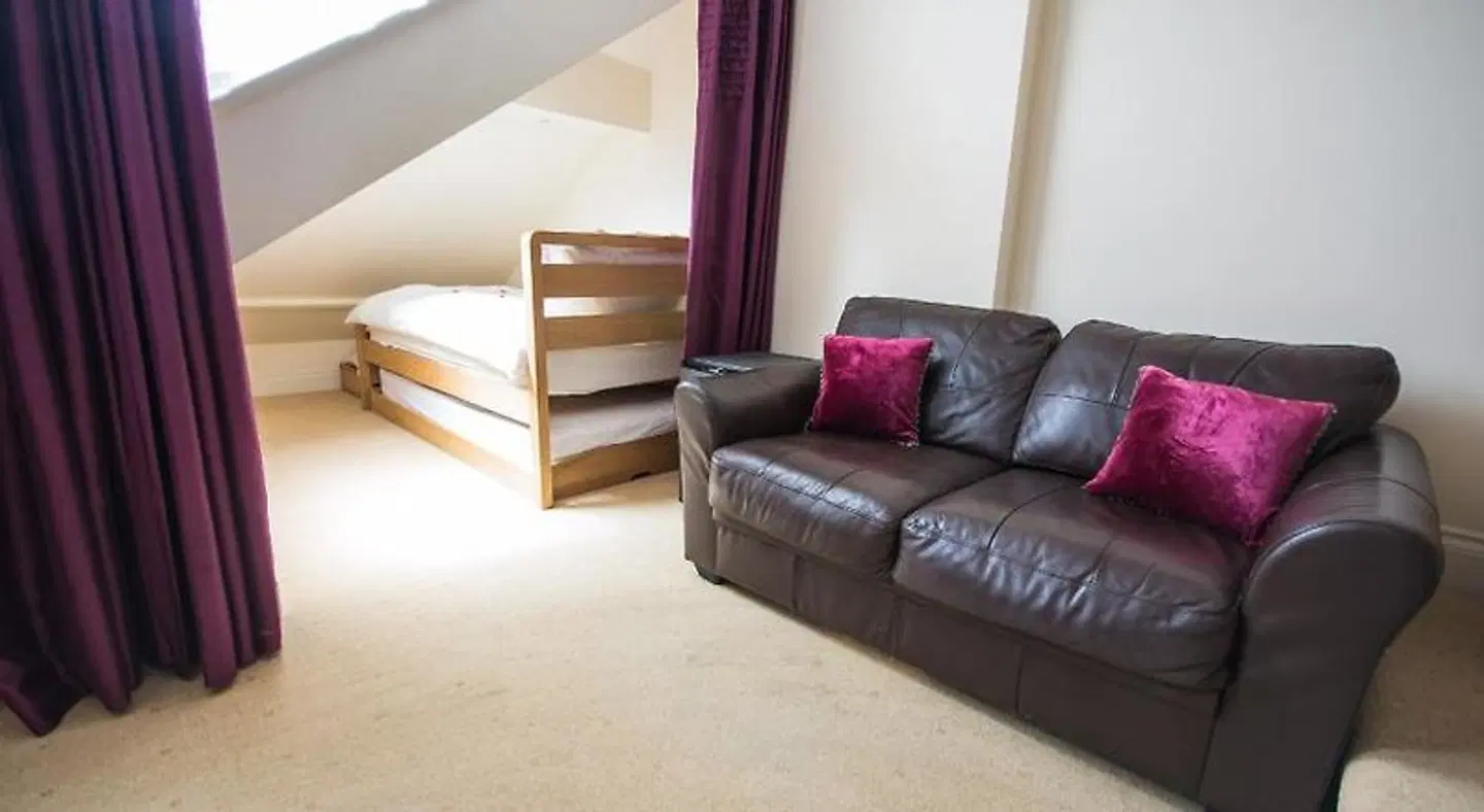 Atlantic Heights Guest House ROOM_EXAMPLE