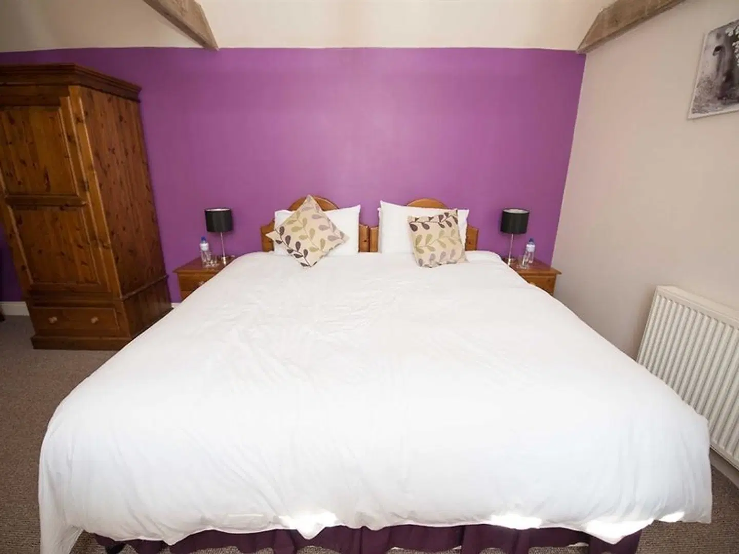 Dickleburgh Crown ROOM_EXAMPLE