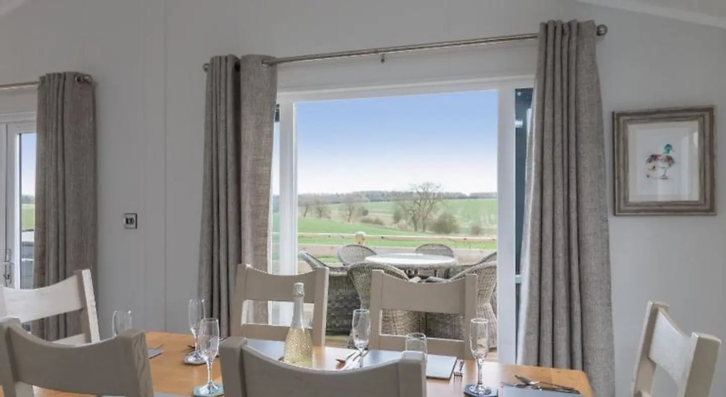 Wolds Away ROOM_EXAMPLE