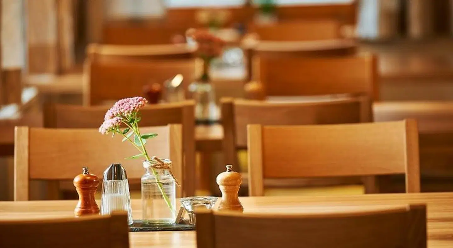 Seminar- und Gästehaus im Kloster Bezau LOUNGE_LOBBY