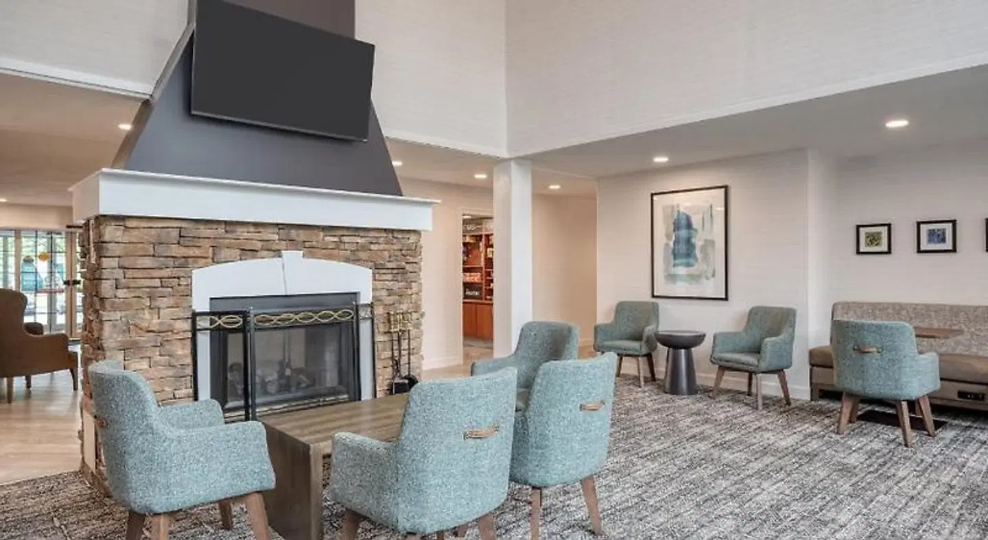 Staybridge Suites Allentown Bethlehem Airport by IHG LOUNGE_LOBBY