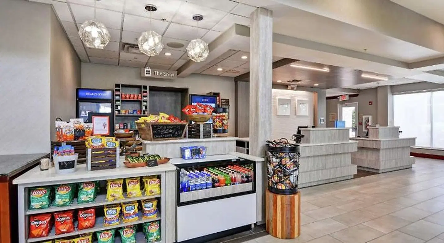 Hilton Garden Inn Conway Bar