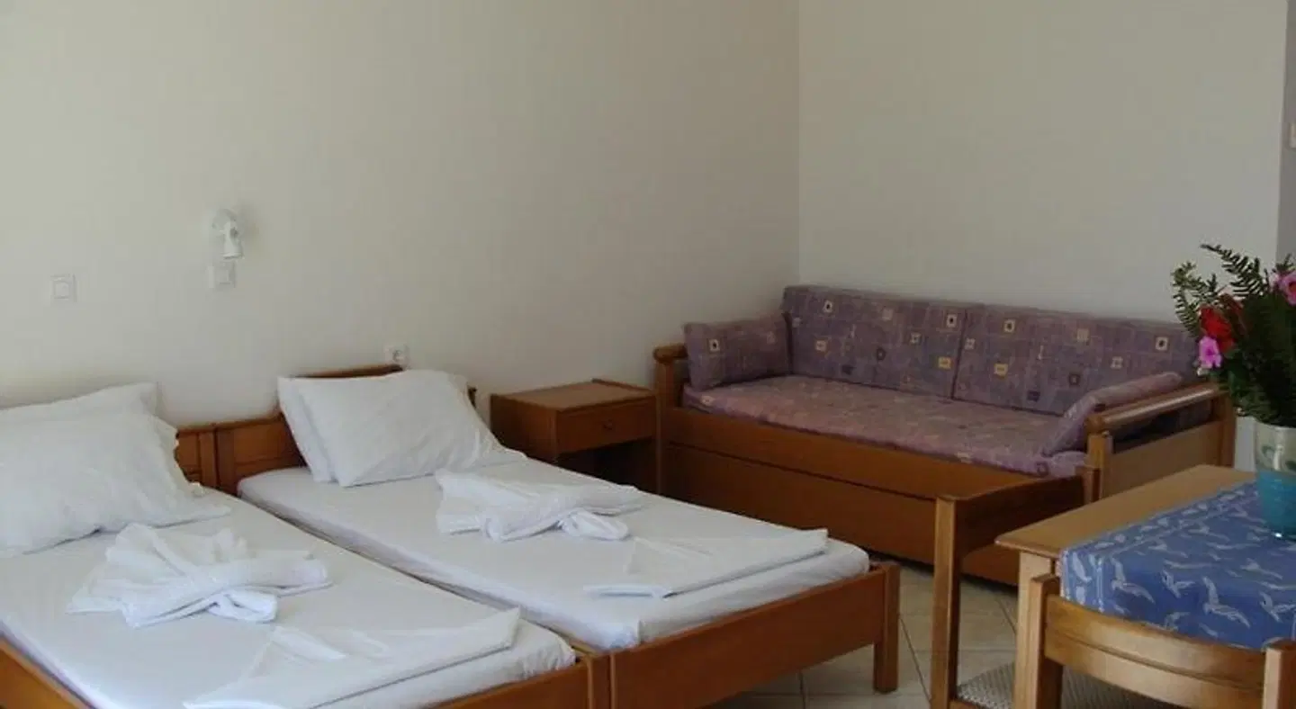 Alexandra ROOM_EXAMPLE