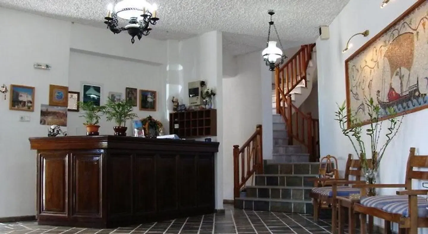 Alexandra LOUNGE_LOBBY