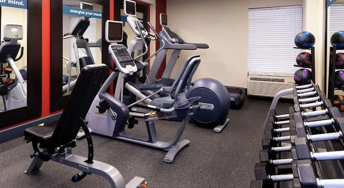 Hampton Inn Greensboro-Airport SPORTS_AND_LEISURE
