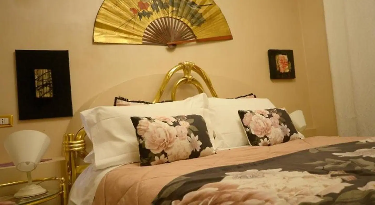 Villa Marisa bed breakfast and books HEALTH_BEAUTY