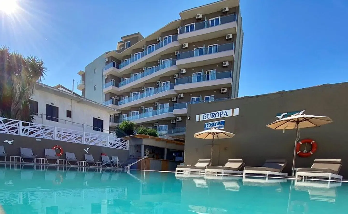 Europa Hotel EXTERIOR