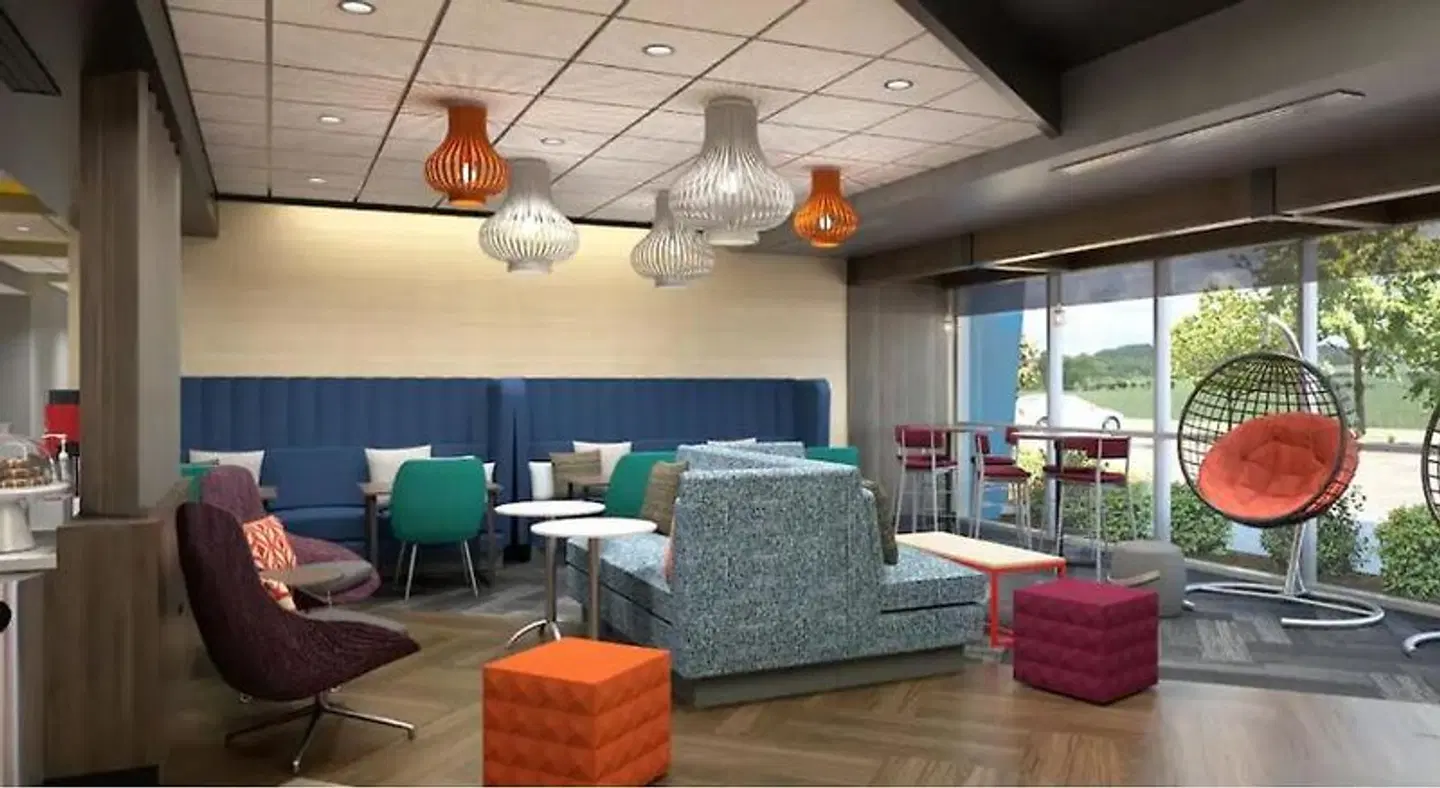 Tru by Hilton Manteca LOUNGE_LOBBY