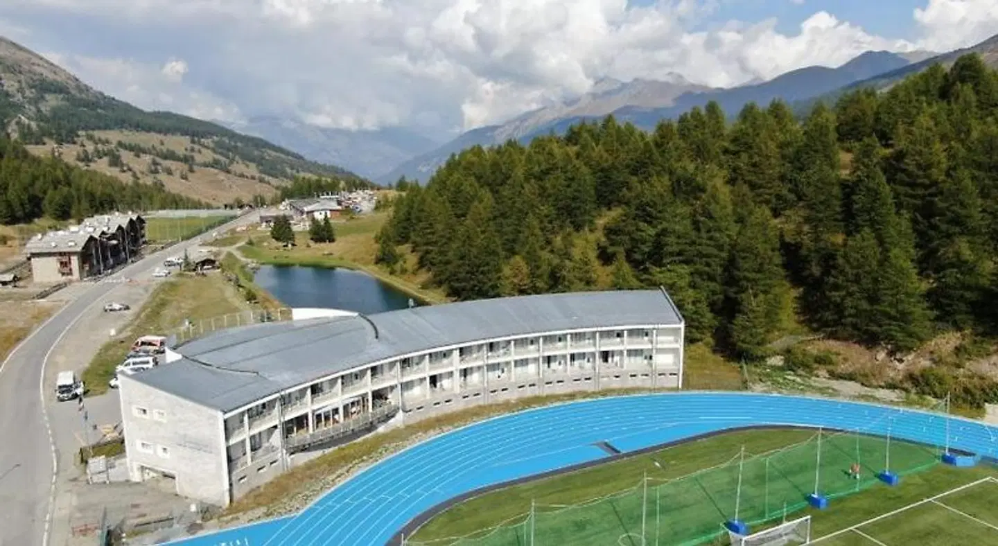 Lago Losetta OUTDOOR_POOL