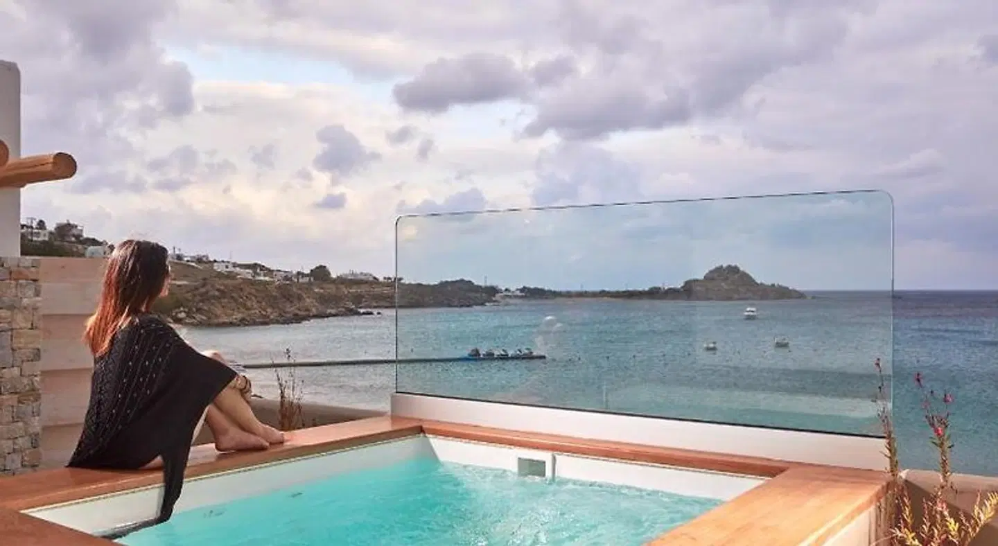 Mykonos Kosmoplaz Beach Resort Hotel OUTDOOR_POOL