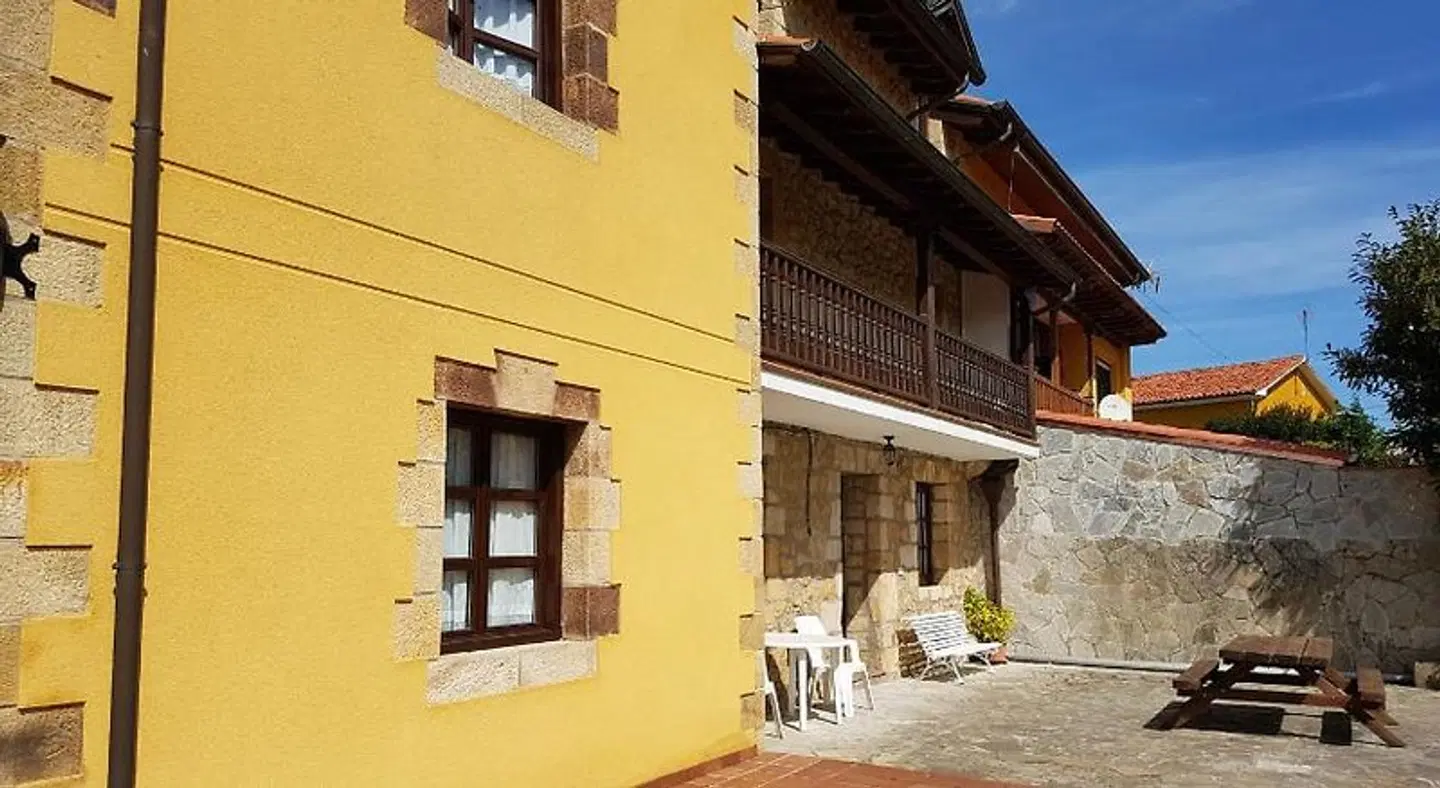 El Pedroso EXTERIOR