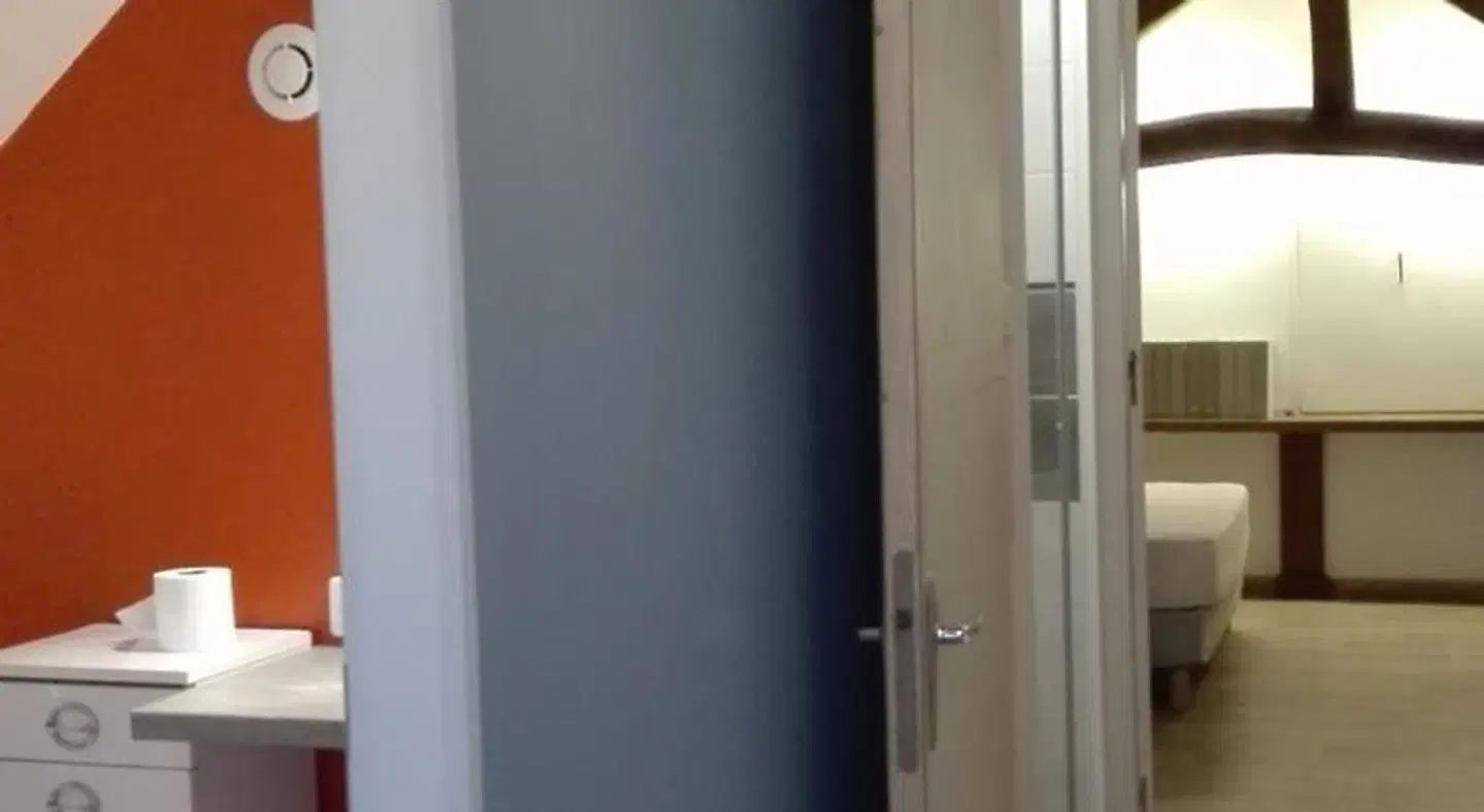 La Longère aux Volets Rouges Badezimmer