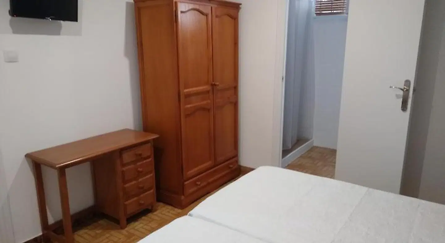 ADEREZO Hostal Restaurante ROOM_EXAMPLE
