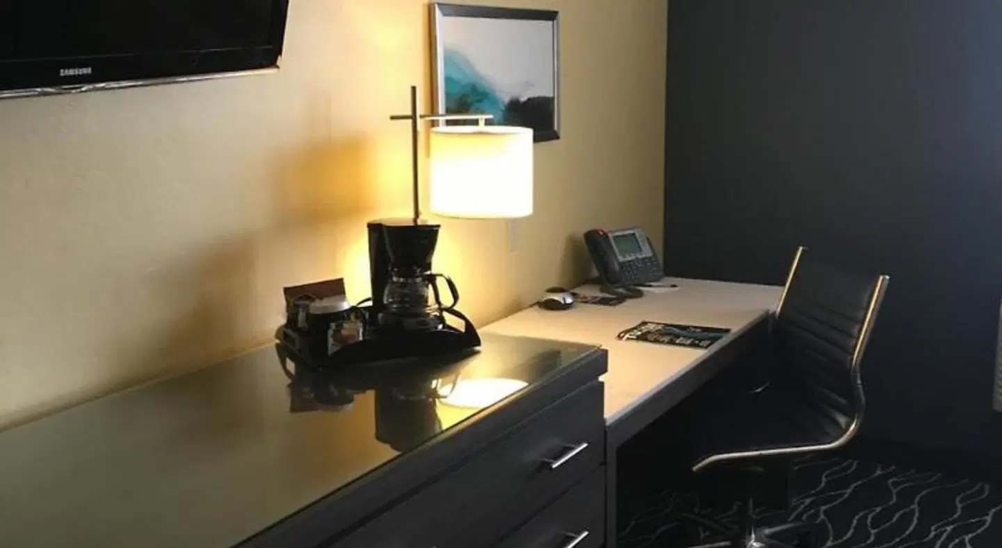 Desert Diamond Casino ROOM_EXAMPLE