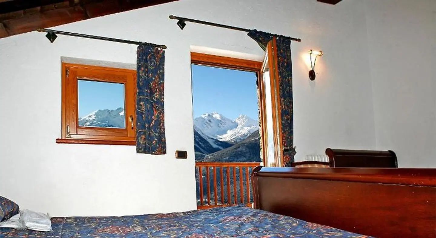 Les Combes ROOM_EXAMPLE
