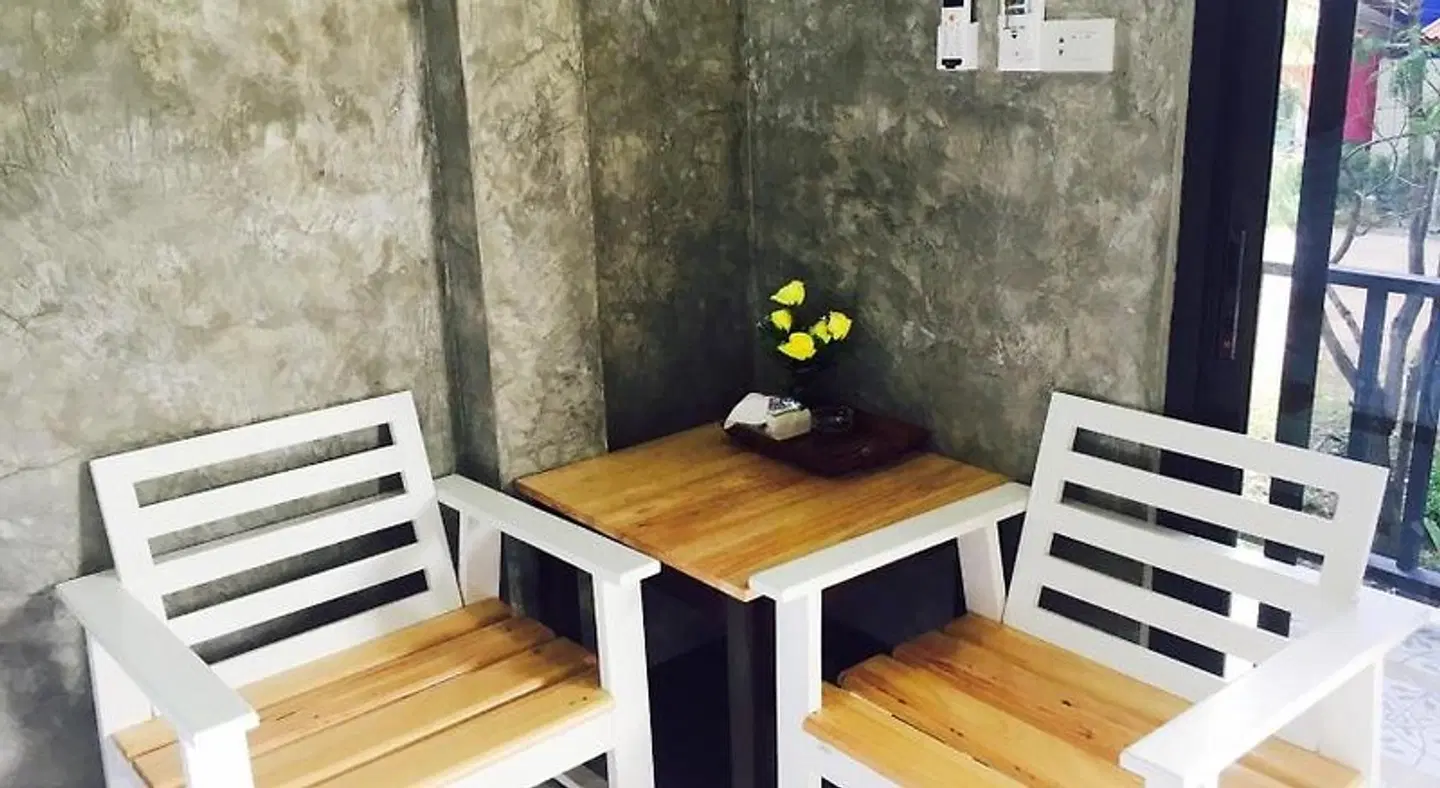 Lanta smile inn HEALTH_BEAUTY