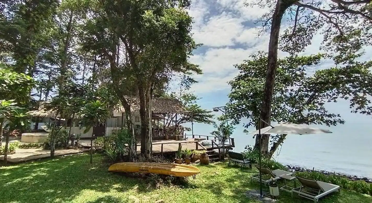 Saffron on the Sea Resort (SHA Certified) Garten