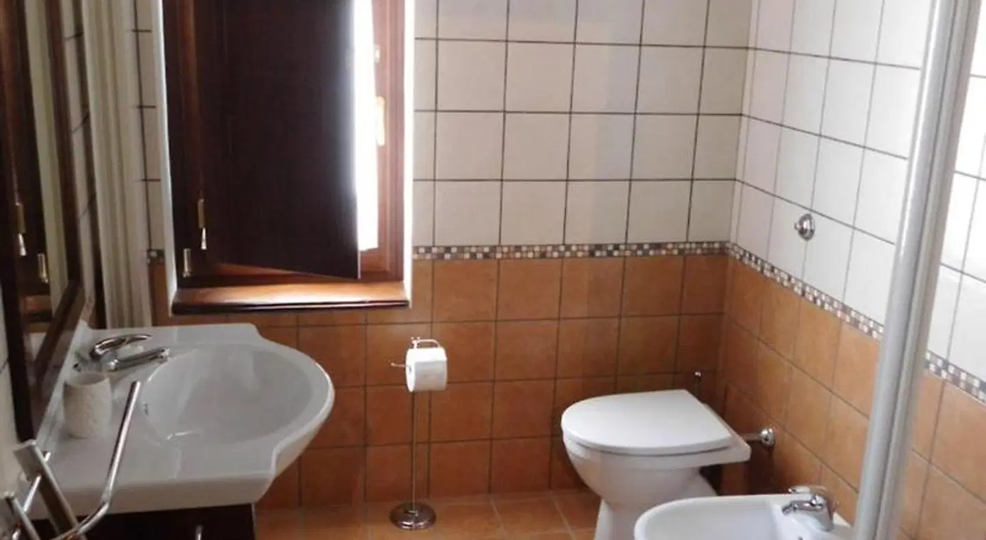 B&B La Torre dell'Orologio 2.0 Badezimmer